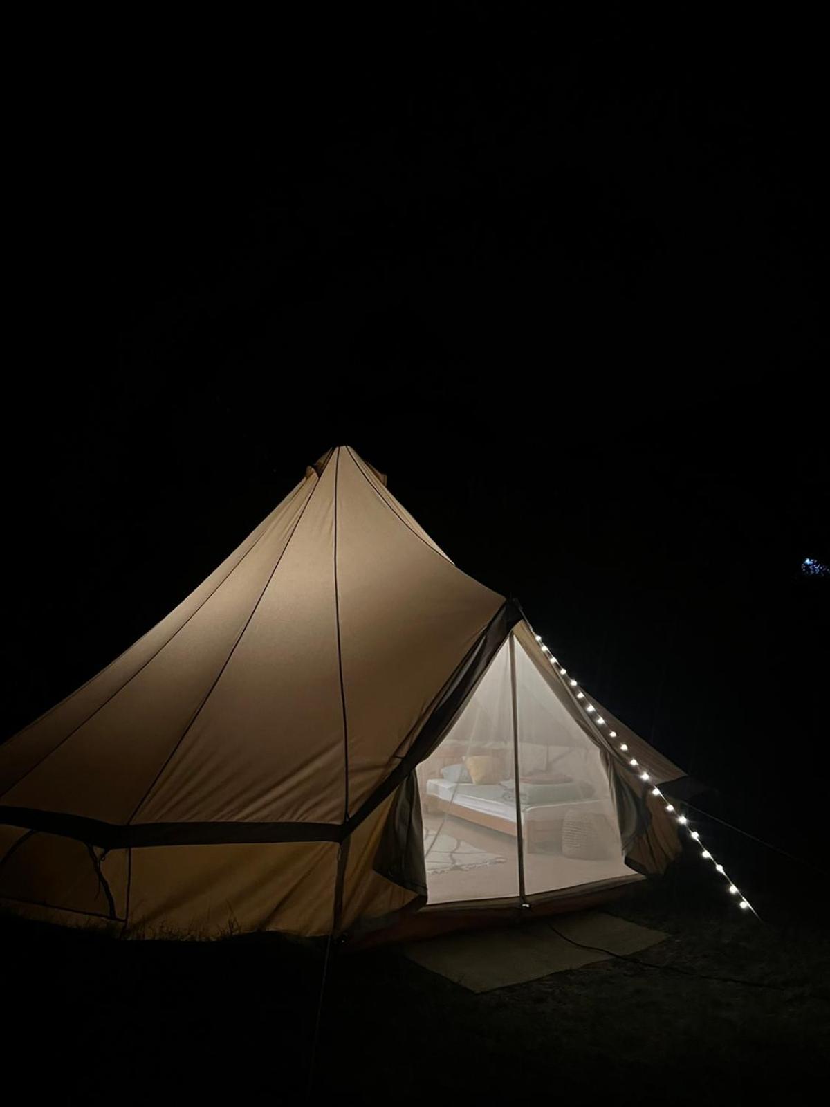 Camp Oaza,Lipa Hotel เซทินเจ ภายนอก รูปภาพ